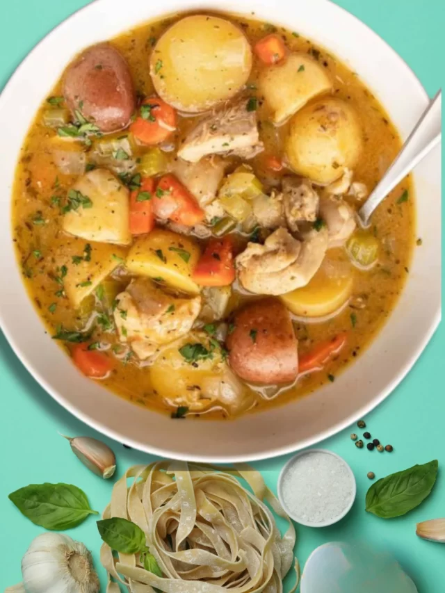 চিকেন স্ট্যু রেসিপি । Chicken Stew Recipe in Bengali